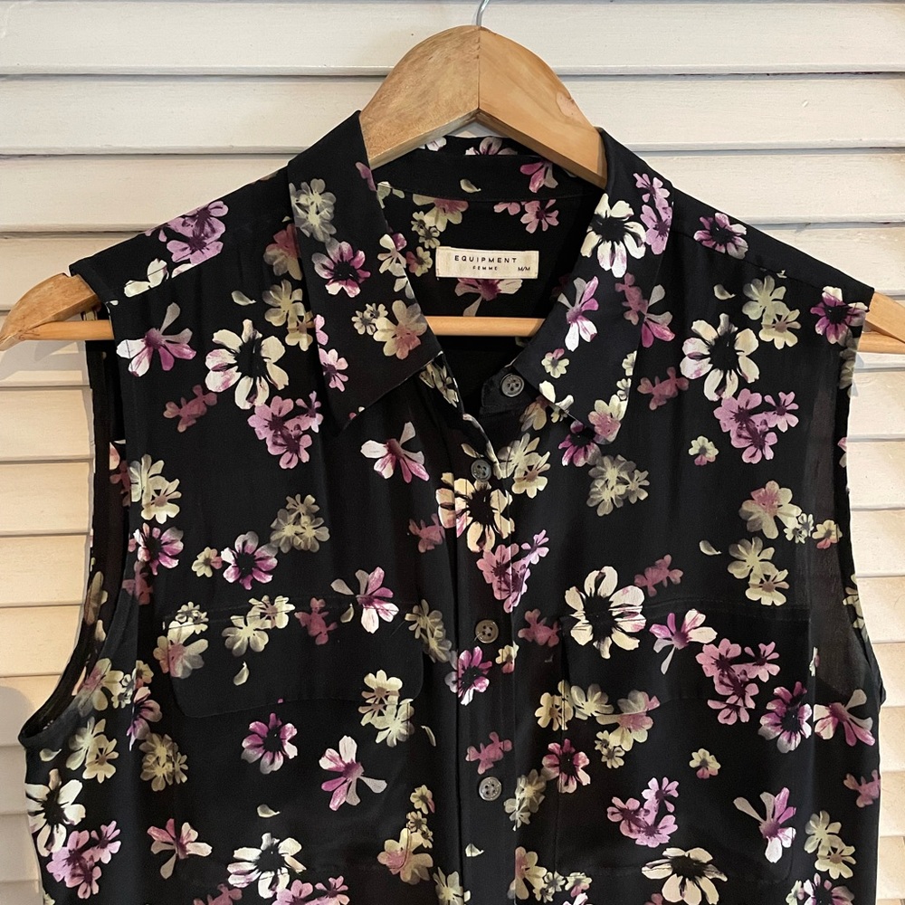 Equipment silk button down, sleeveless dress/blouse. Black, green, and purple. M